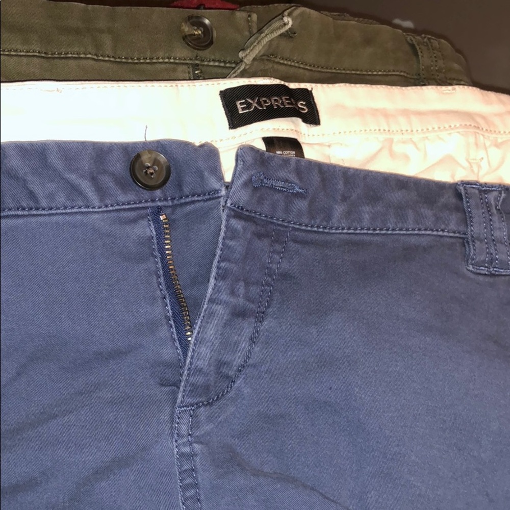 3 shorts !